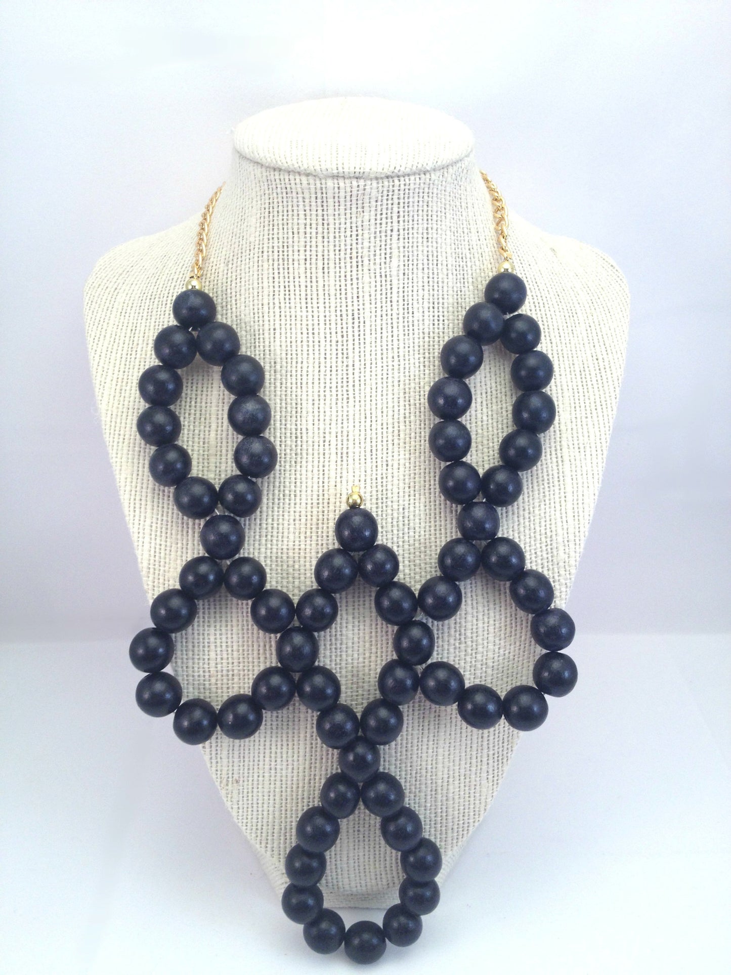 loop necklace