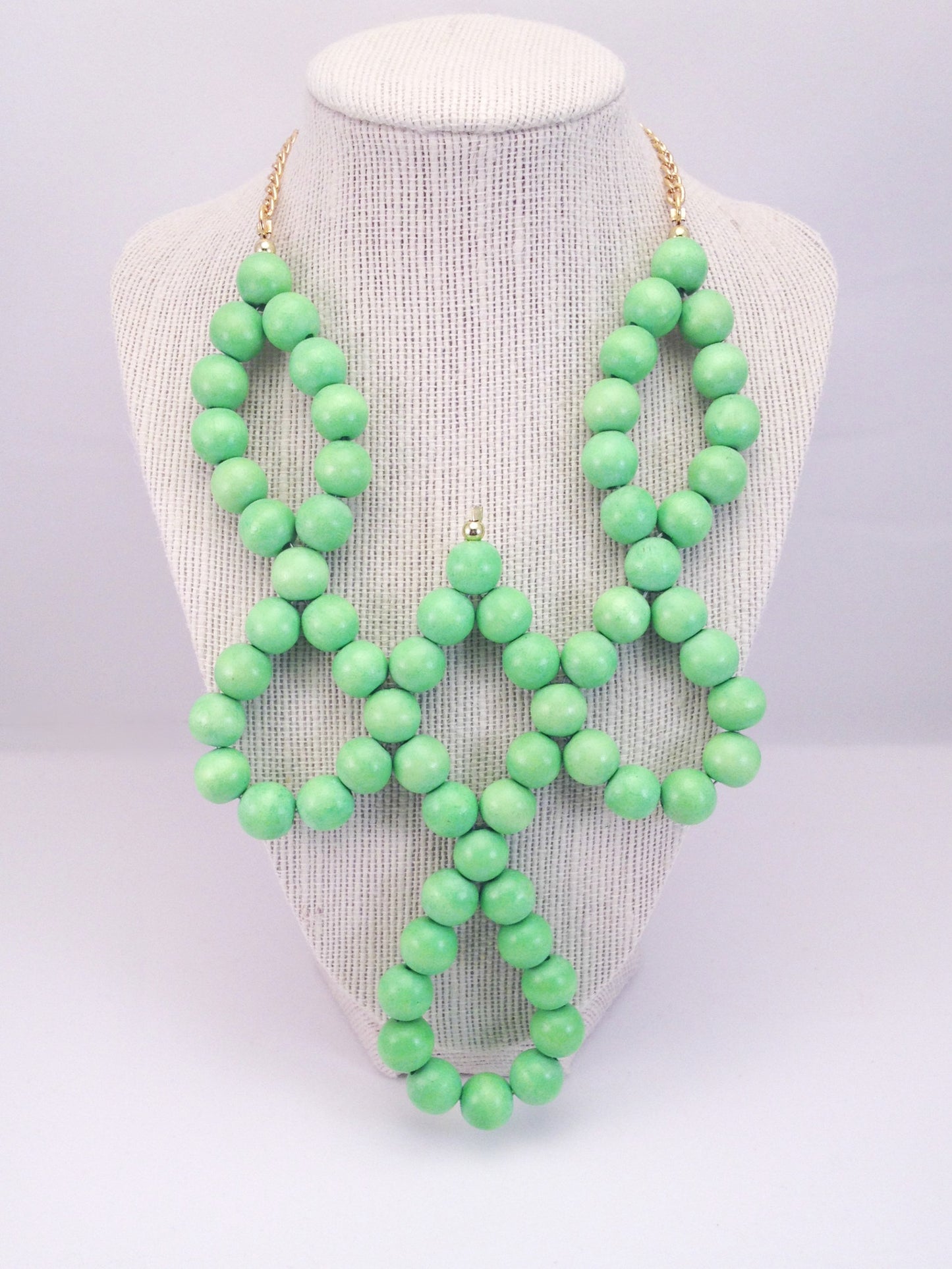 loop necklace