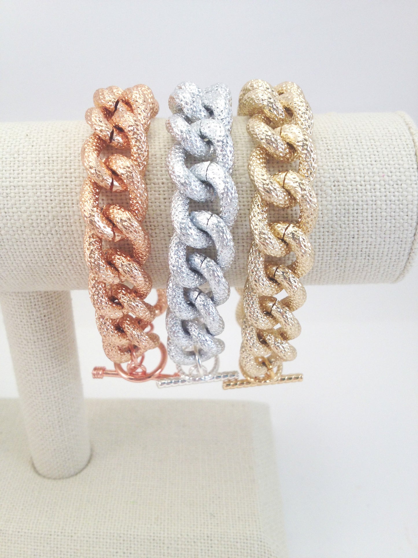 chain link bracelet, textured