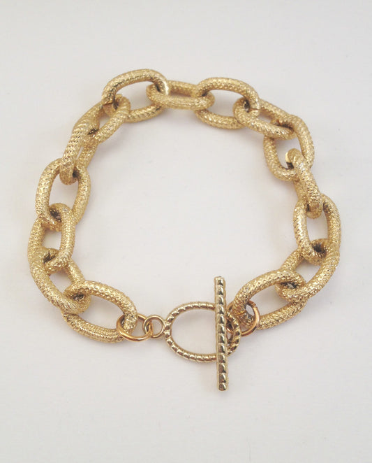 chain loop bracelet- textured