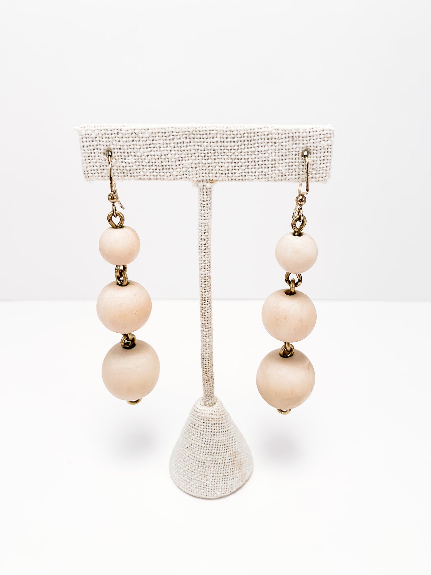 3 bauble earrings, graduated