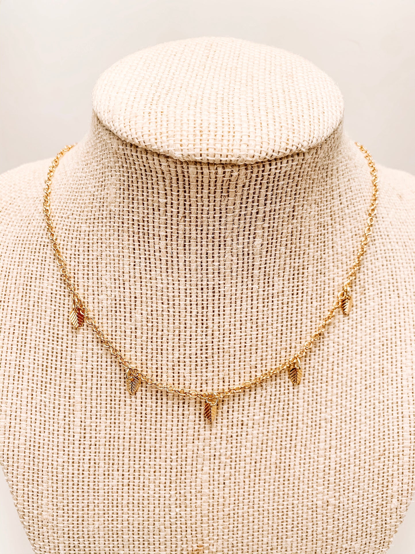 Dainty Choker Necklace