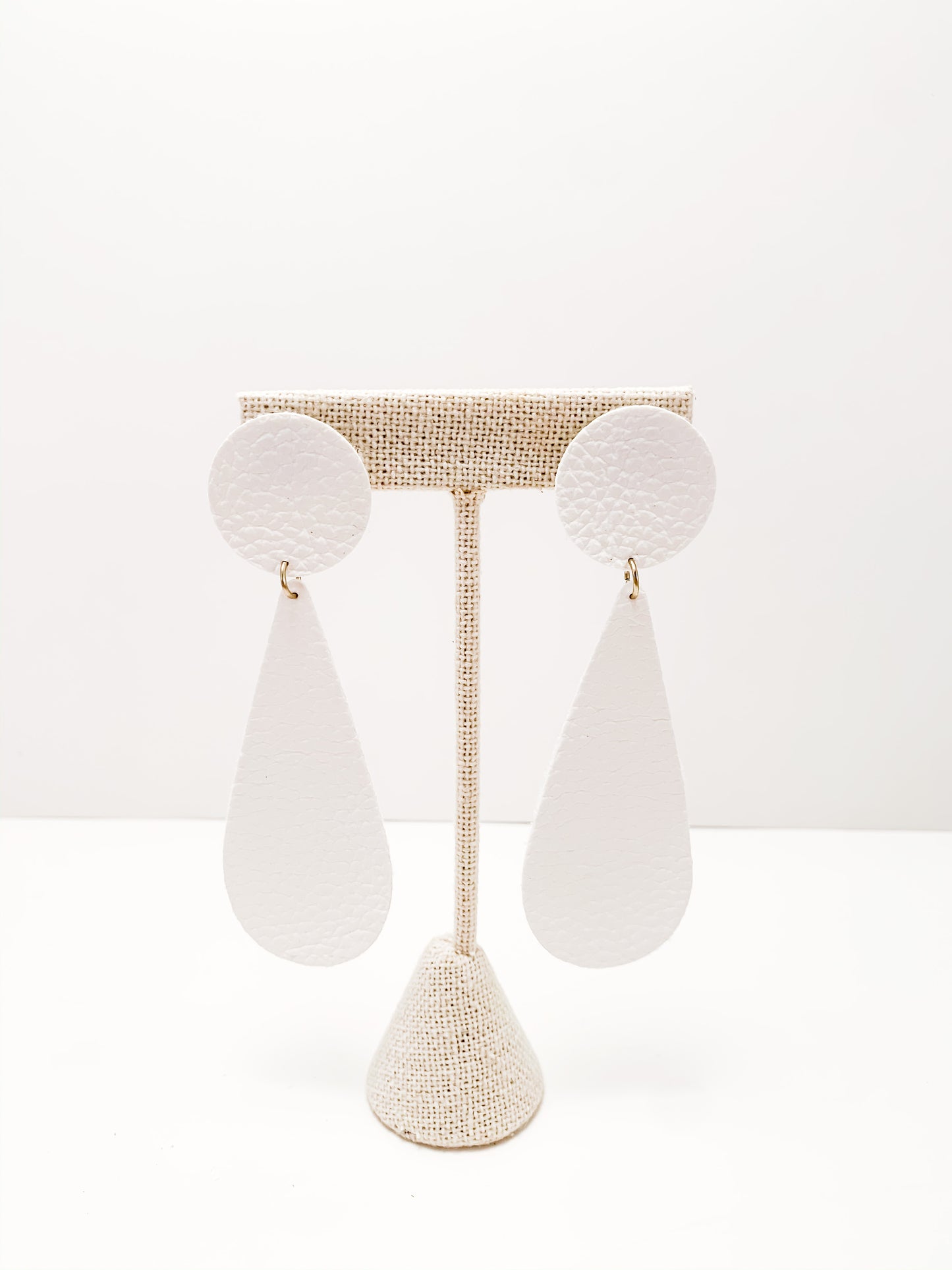 teardrop circle stud earrings