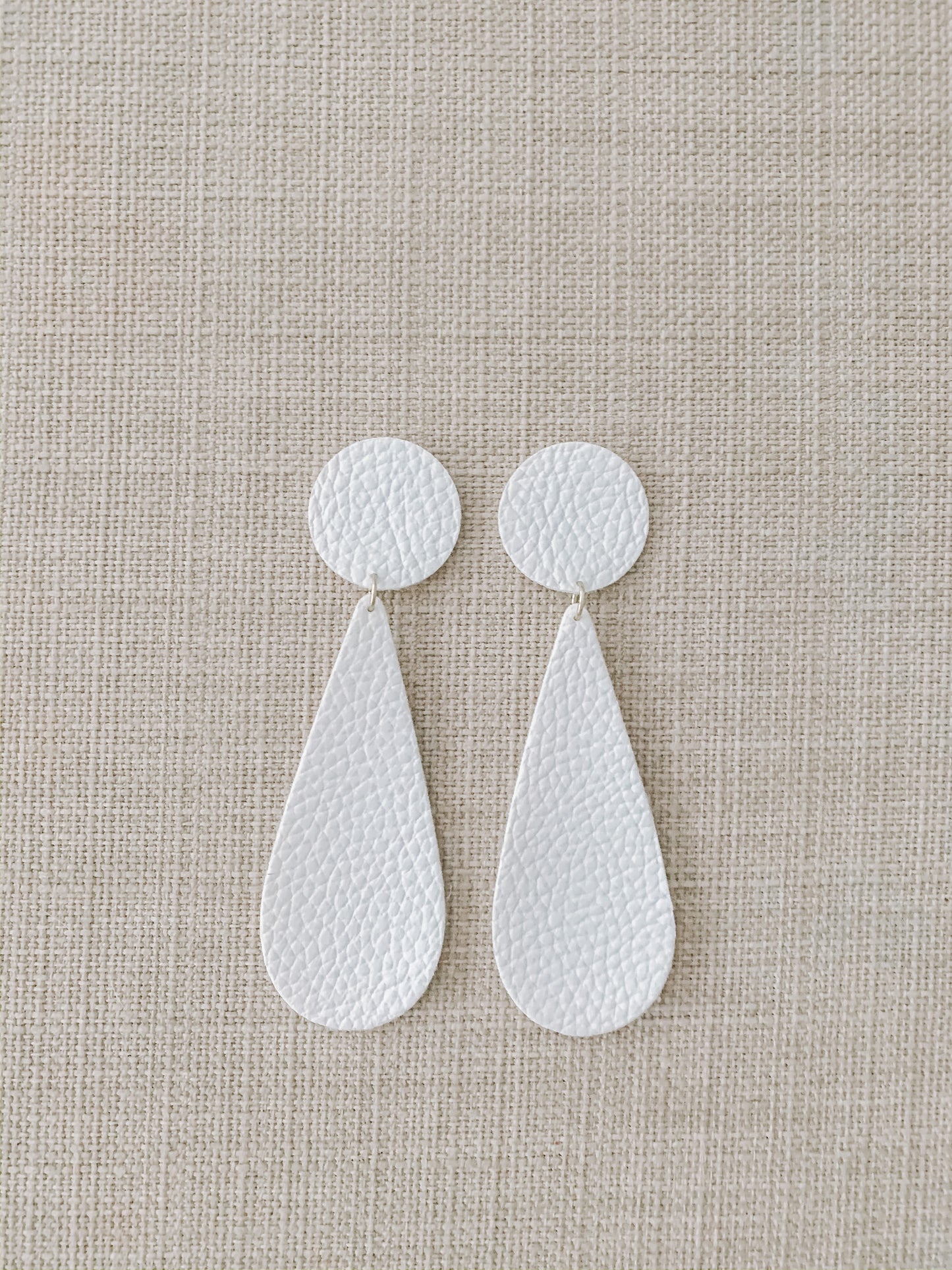 teardrop circle stud earrings